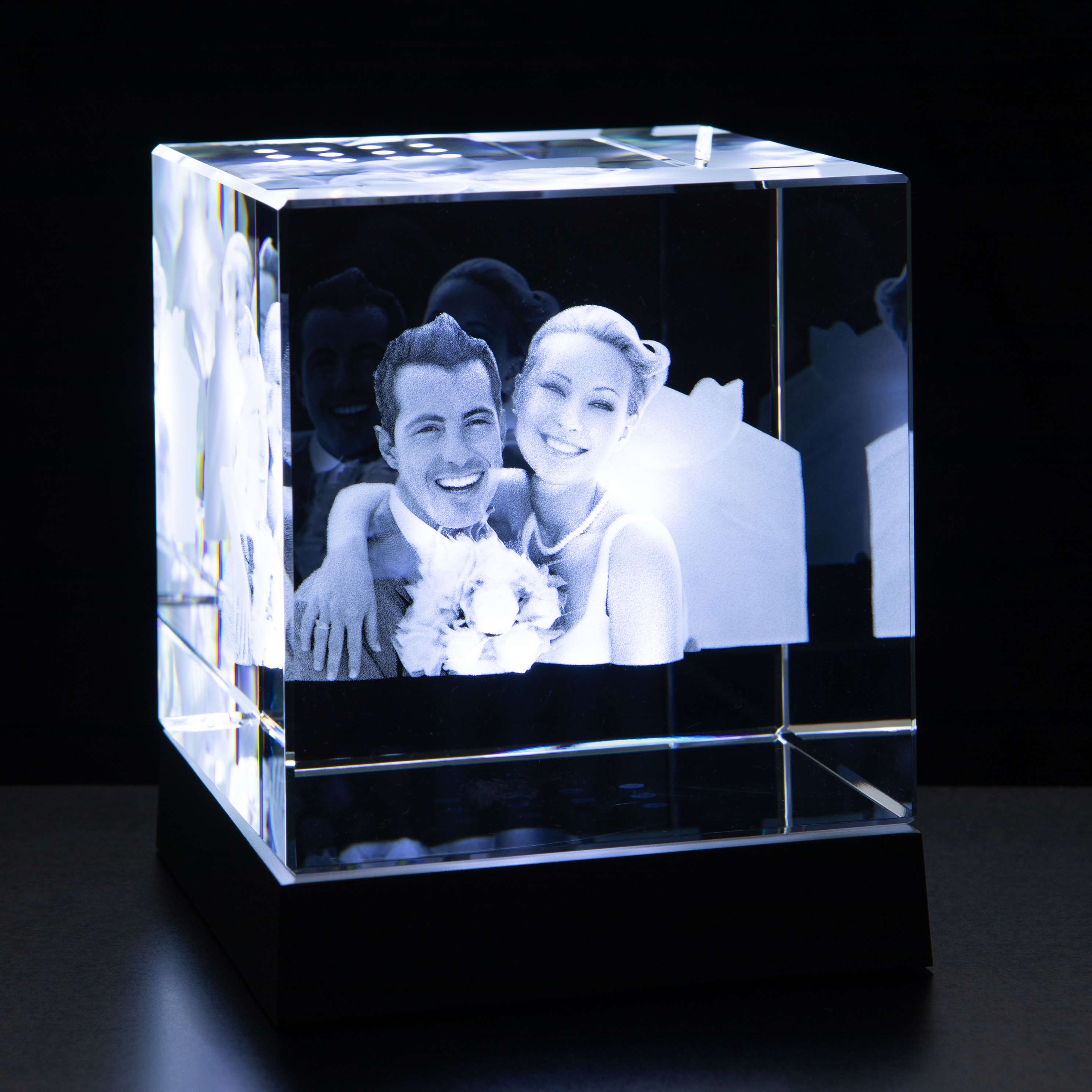10cm x 10cm Optical Crystal Cube